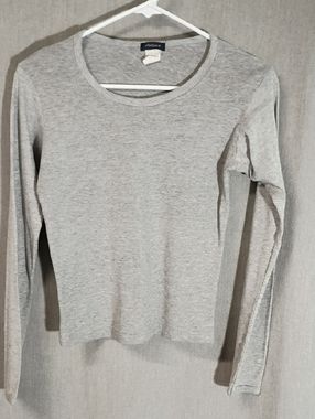 A. Gold E Heather Gray Long Sleeve T-shirt 100% Cotton Size M